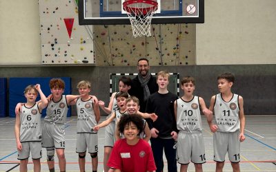 Unnachgiebige und balancierte U12.1 gewinnt gegen direkten Verfolger